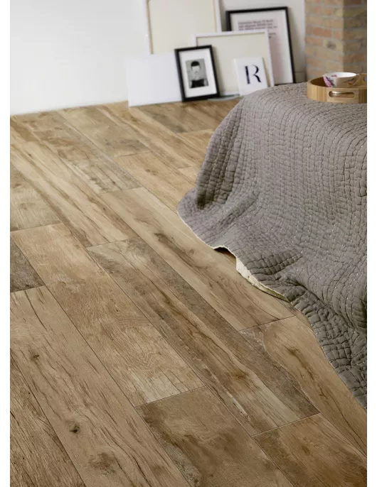 APS3372 Woodmainia Caramel 20x120cm Caramel